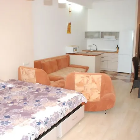 аркадия аркадийский дворец с террасой R Apartament
