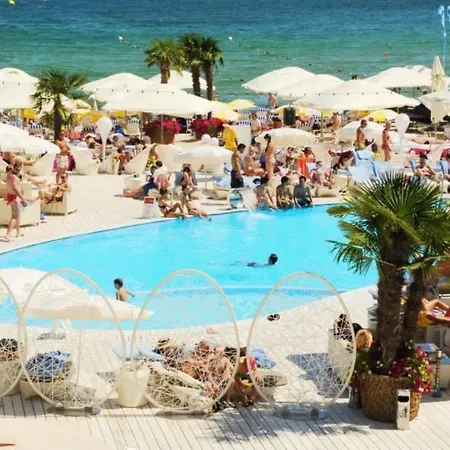 Apartman аркадия аркадийский дворец с террасой R